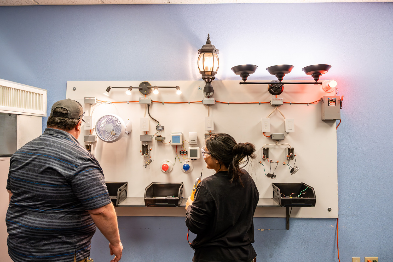 Learning electrical skills at RSI