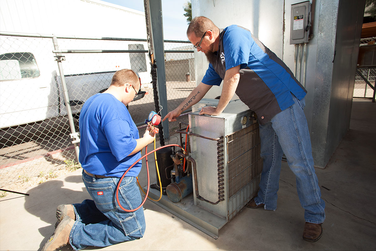 student learning hvac maintenance